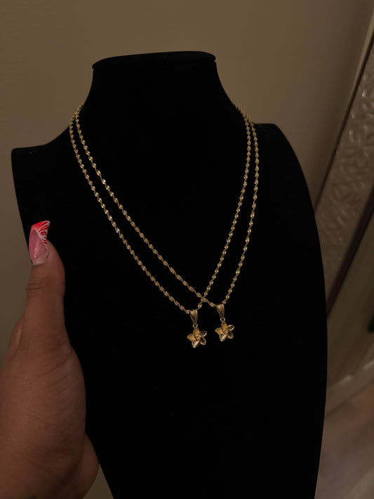 Mini Flower Necklace