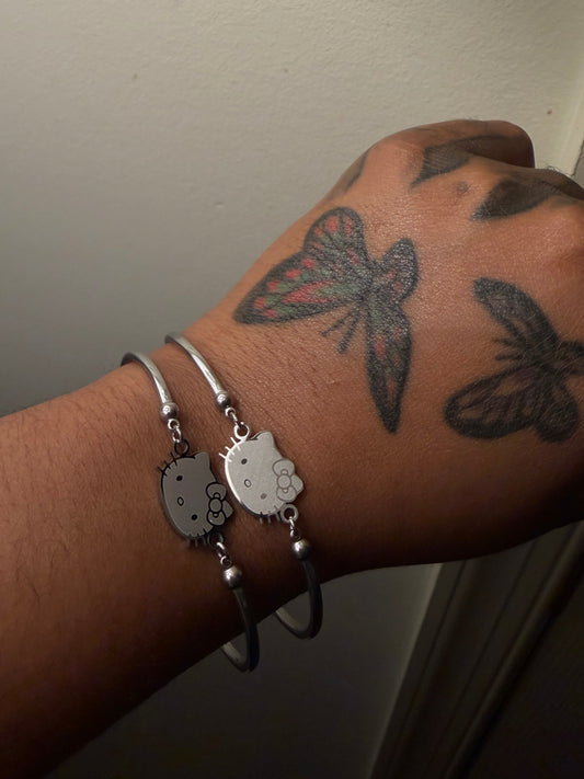 HK Circle Bracelet